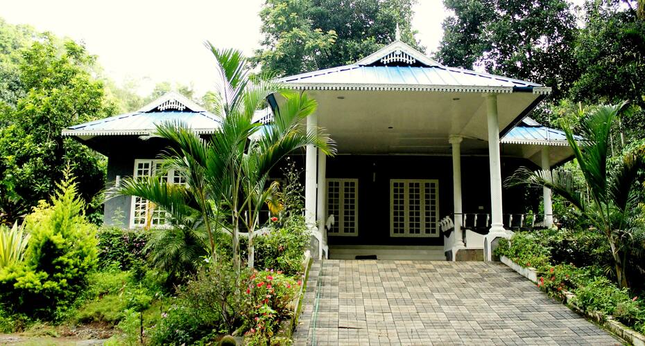 Devadaru Holiday Villa, Munnar 3